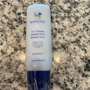 Senegence 3 in 1 cleanser. Never opened, plastic still on bottle.